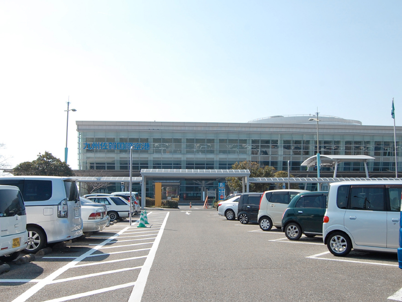 九州佐賀国際空港ビルファサードサイン
